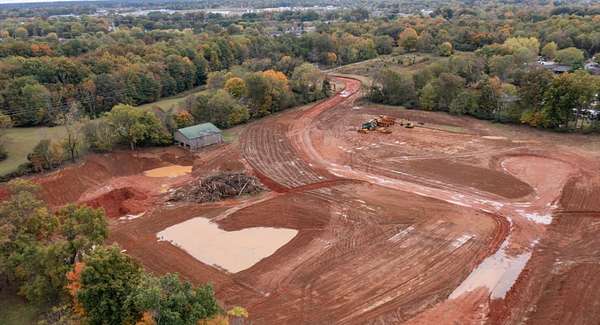 10.9 Acres of Land for Sale in Clarksville, Tennessee