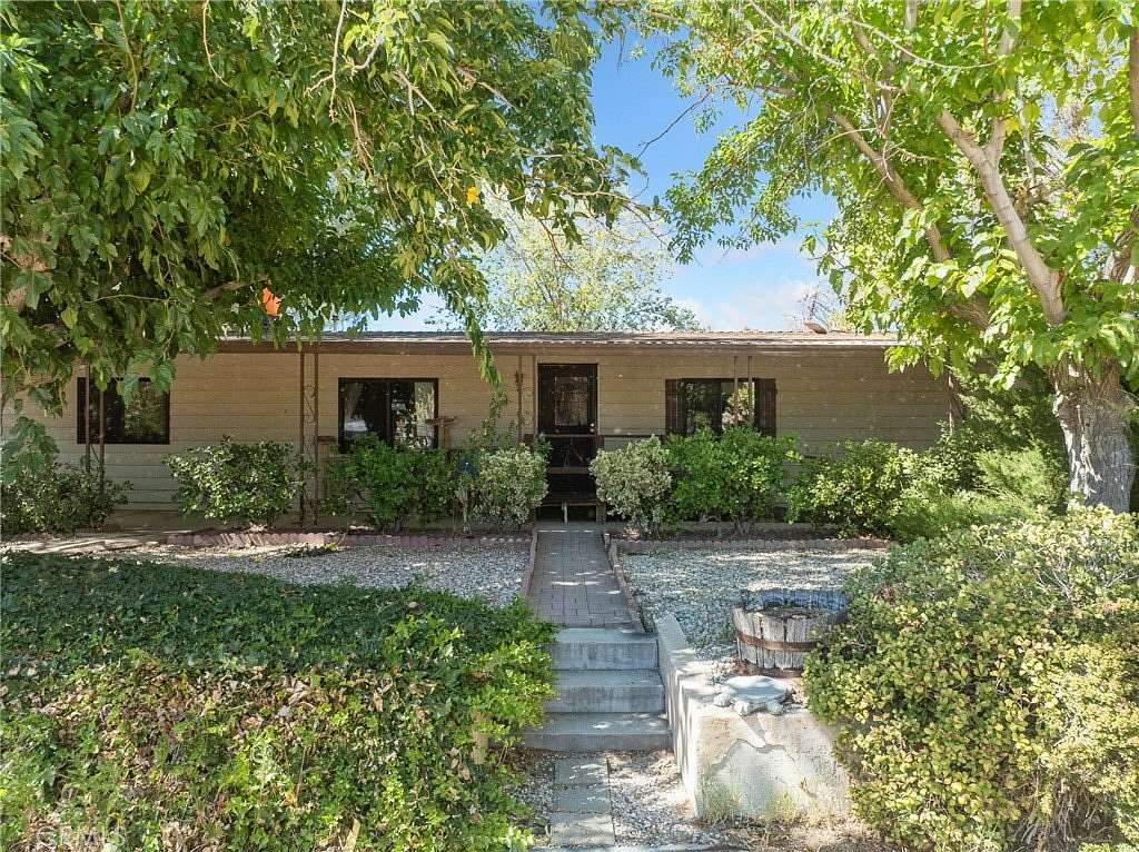 2.28 Acres of Residential Land with Home for Sale in Apple Valley, California