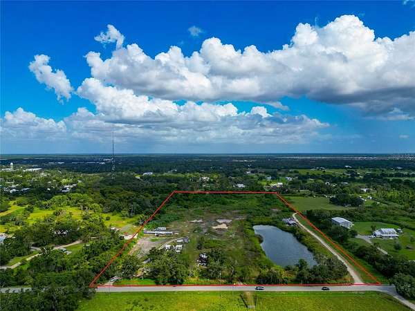20 Acres of Land with Home for Sale in Sarasota, Florida