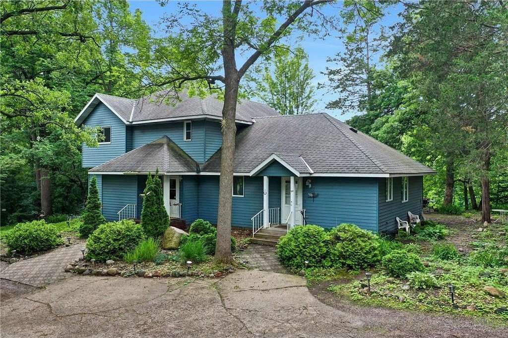 5.4 Acres of Residential Land with Home for Sale in St. Cloud, Minnesota