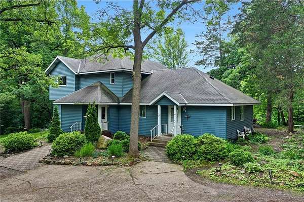 5.4 Acres of Residential Land with Home for Sale in St. Cloud, Minnesota