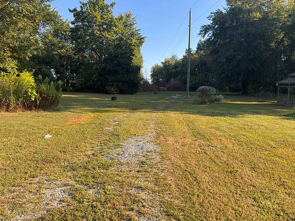 3.46 Acres of Residential Land for Sale in Eldorado, Illinois