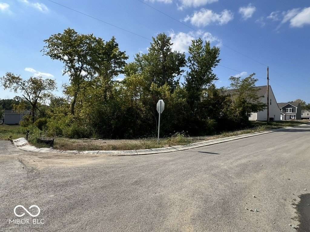 0.13 Acres of Residential Land for Sale in Indianapolis, Indiana