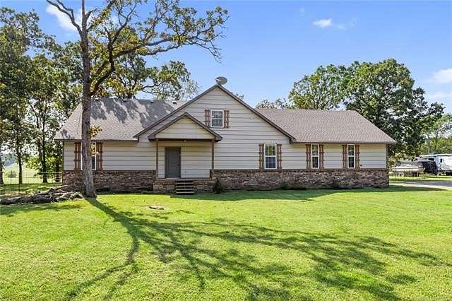 5.14 Acres of Residential Land with Home for Sale in Claremore, Oklahoma