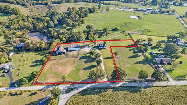 3.25 Acres of Residential Land for Sale in Waco, Kentucky