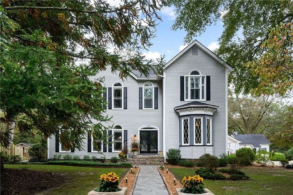 2.26 Acres of Residential Land with Home for Sale in Palmetto, Georgia