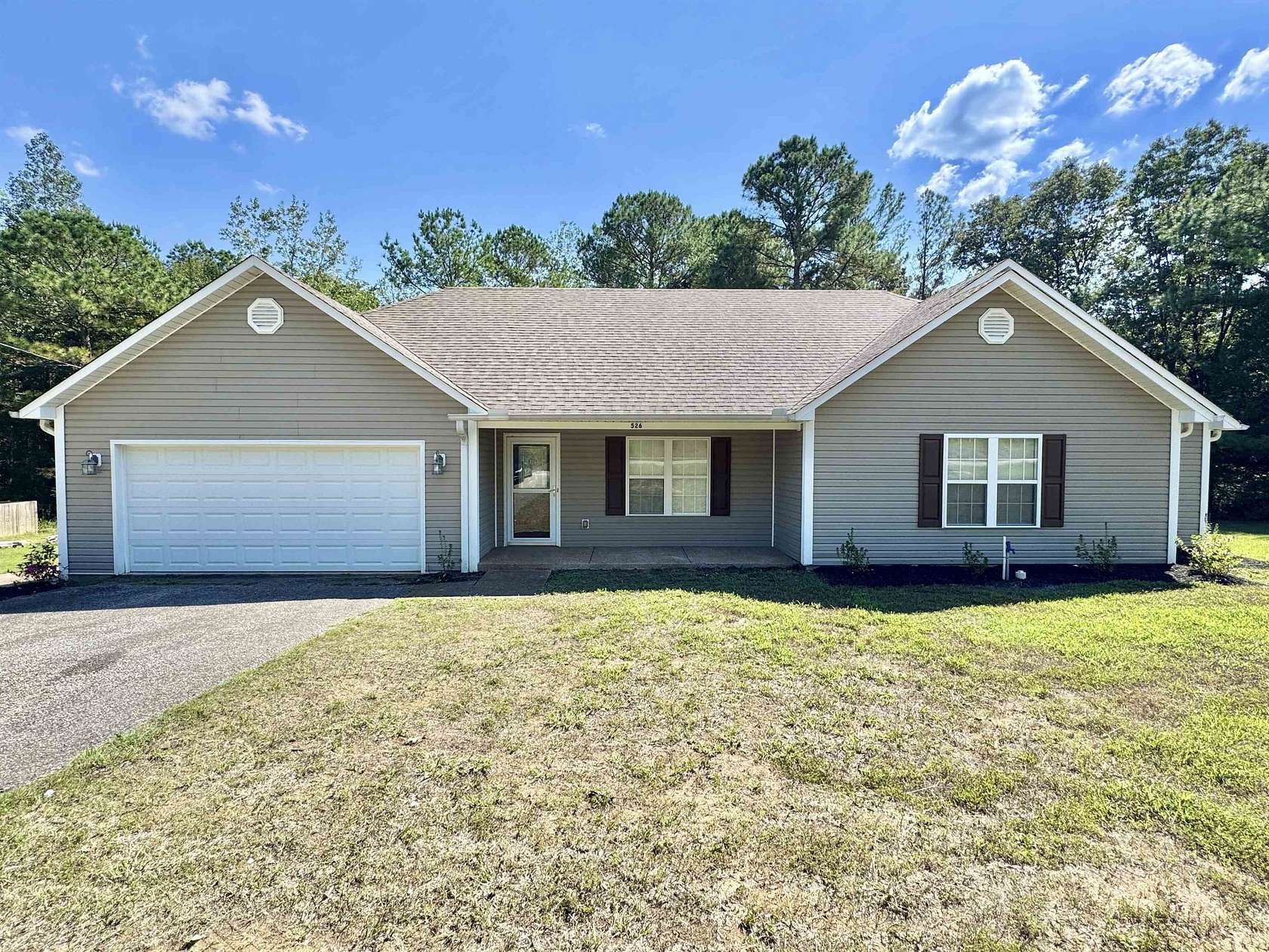 2.7 Acres of Residential Land with Home for Sale in Pinson, Tennessee