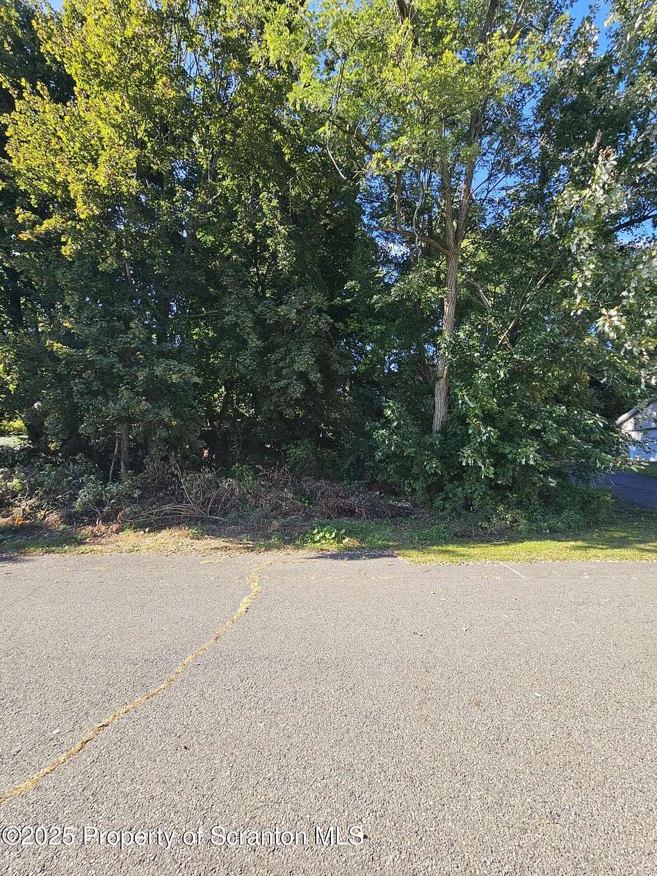 0.29 Acres of Residential Land for Sale in Scranton, Pennsylvania