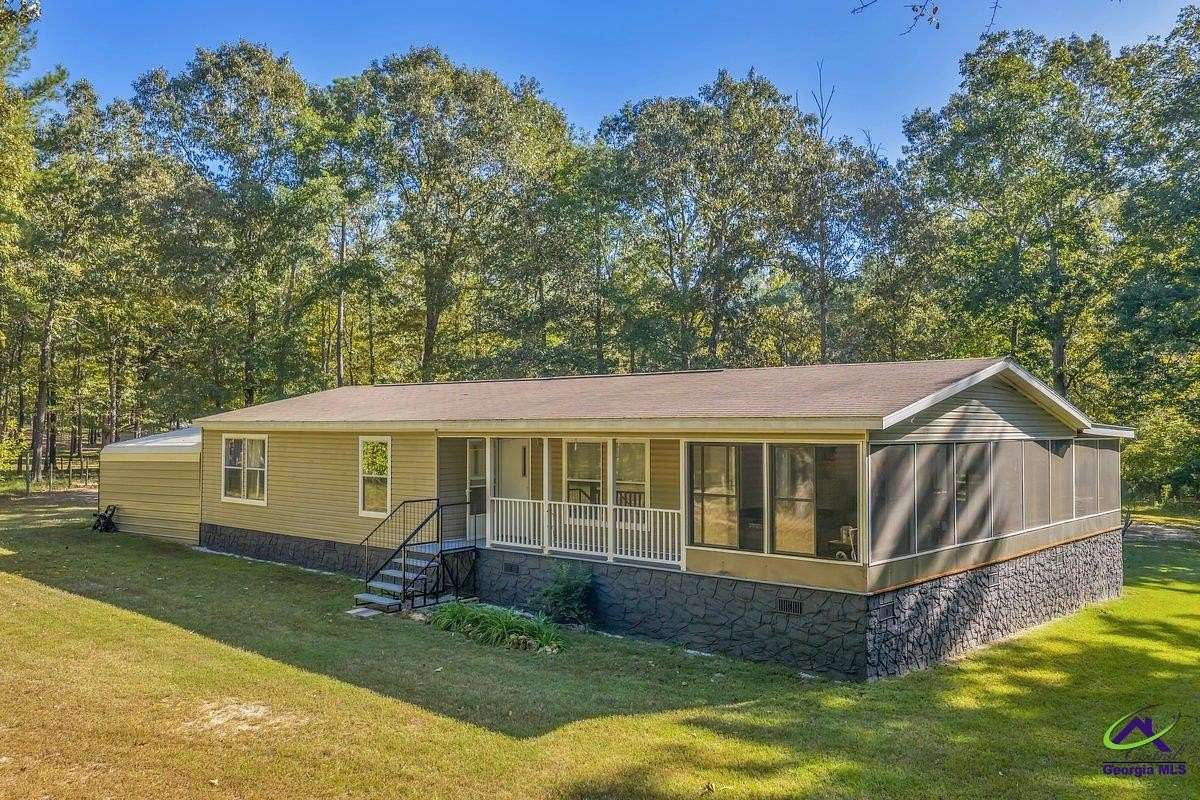 15 Acres of Land with Home for Sale in Pineview, Georgia