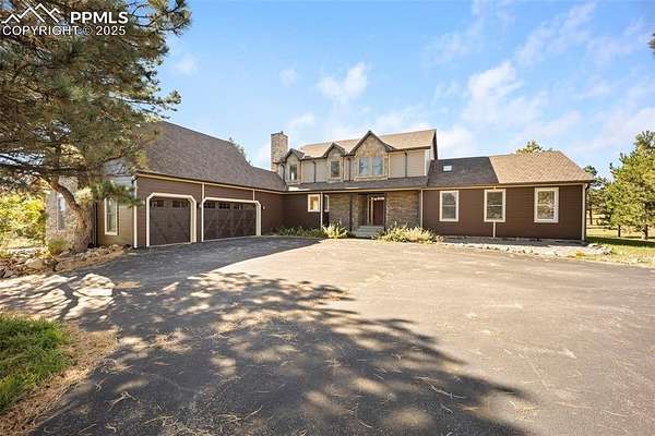 2.5 Acres of Residential Land with Home for Sale in Monument, Colorado