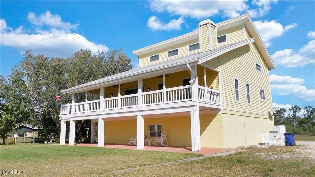 2.53 Acres of Residential Land with Home for Sale in Fort Myers, Florida