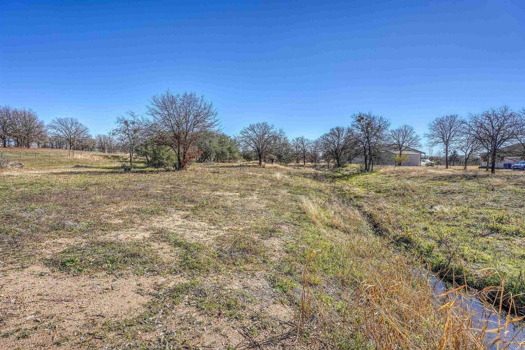 11 Acres of Land for Sale in Marble Falls, Texas