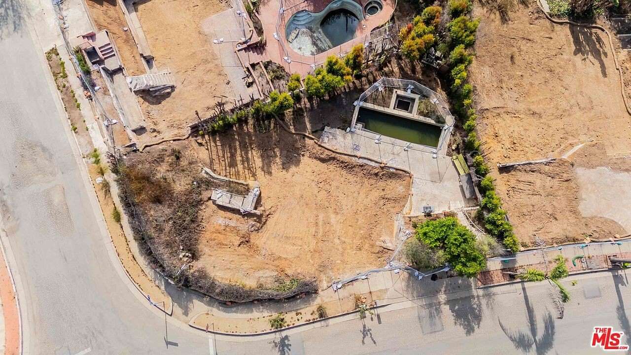 0.17 Acres of Residential Land for Sale in Pacific Palisades, California