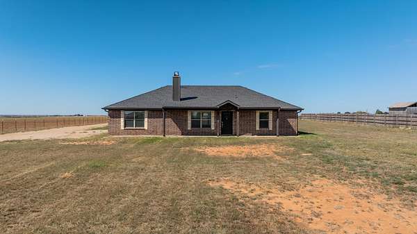 4.78 Acres of Residential Land with Home for Sale in Shallowater, Texas