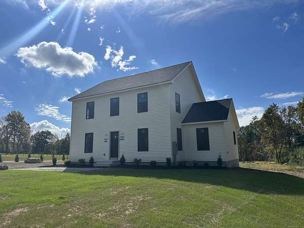 1.58 Acres of Residential Land with Home for Sale in Plainfield, Connecticut