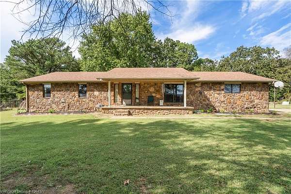 9.5 Acres of Residential Land with Home for Sale in Sallisaw, Oklahoma