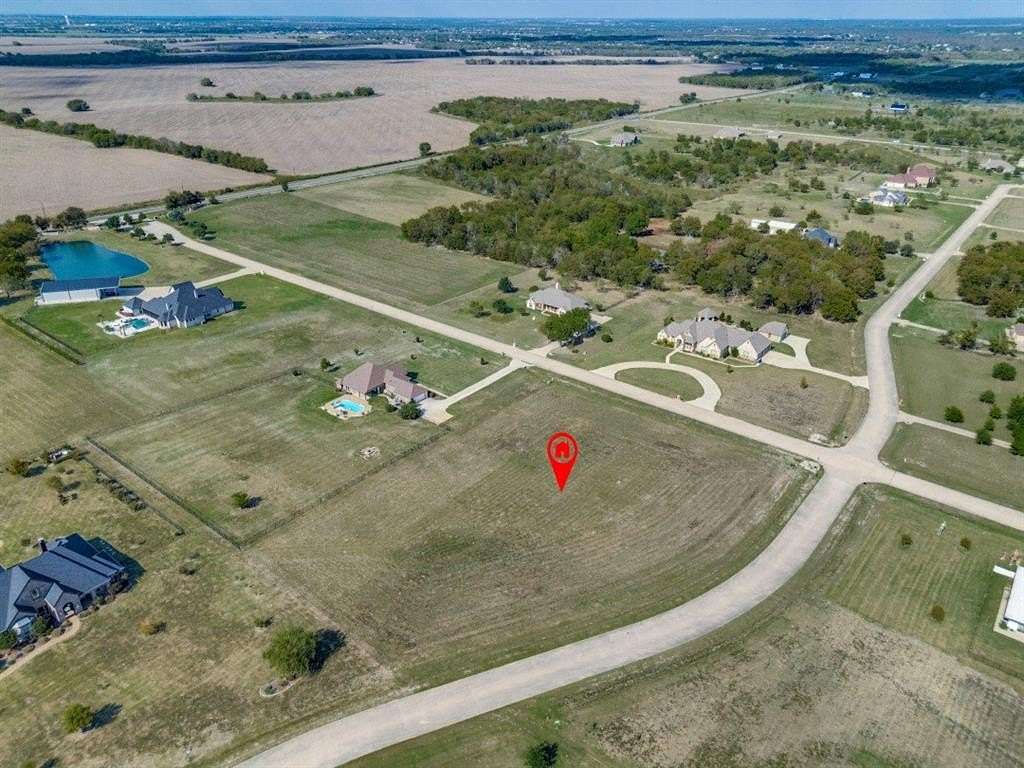 2 Acres of Residential Land for Sale in Royse City, Texas