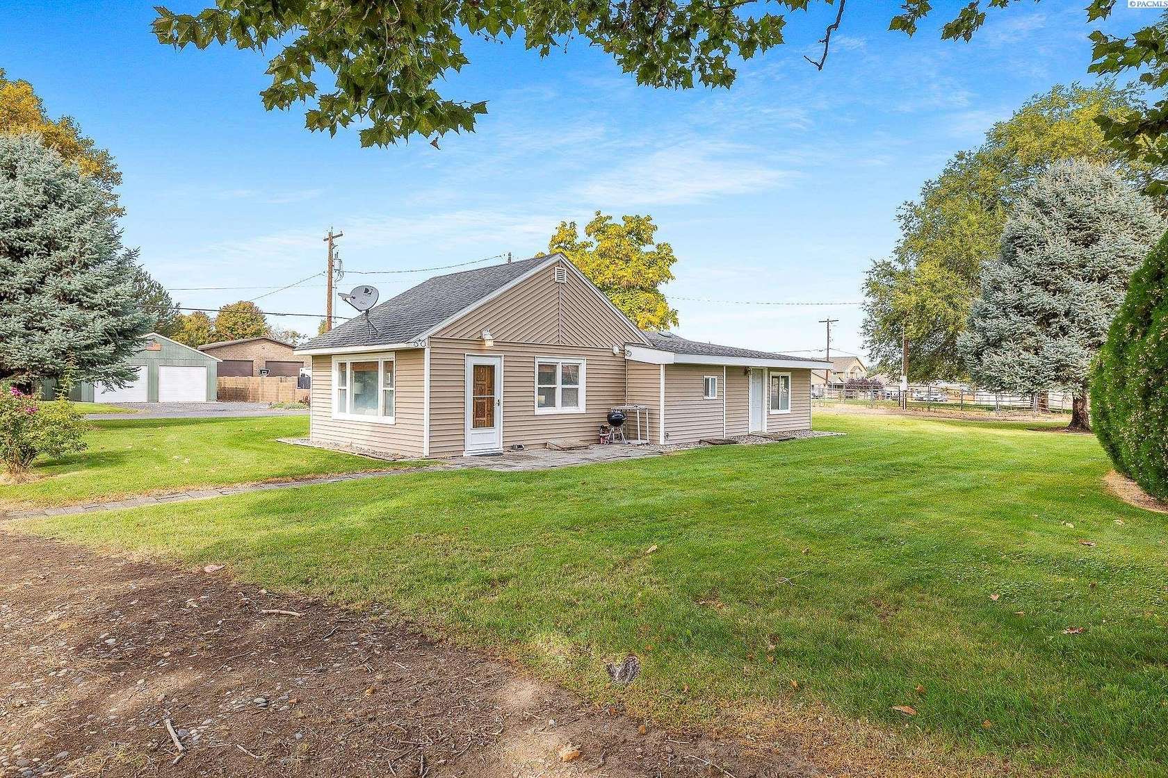 1.69 Acres of Residential Land with Home for Sale in Pasco, Washington