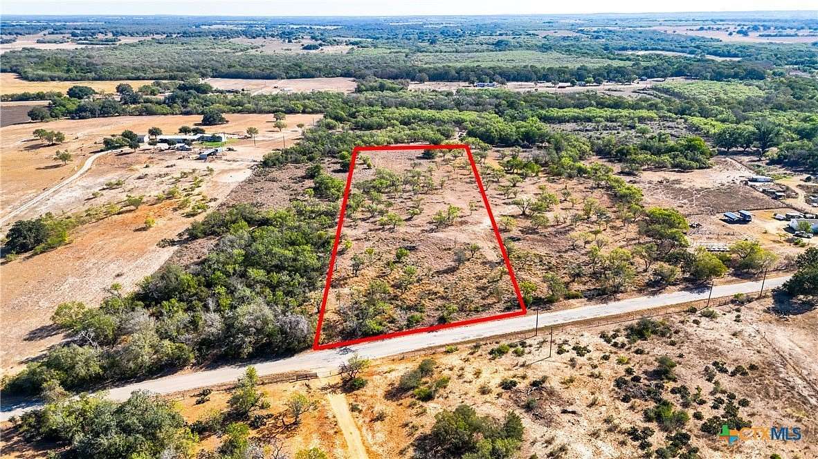 4.52 Acres of Residential Land for Sale in Stockdale, Texas