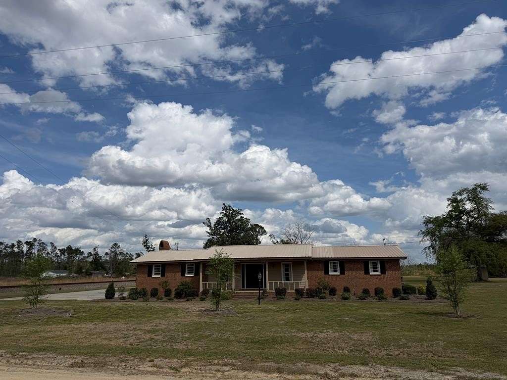 2.73 Acres of Land with Home for Sale in Lake Park, Georgia