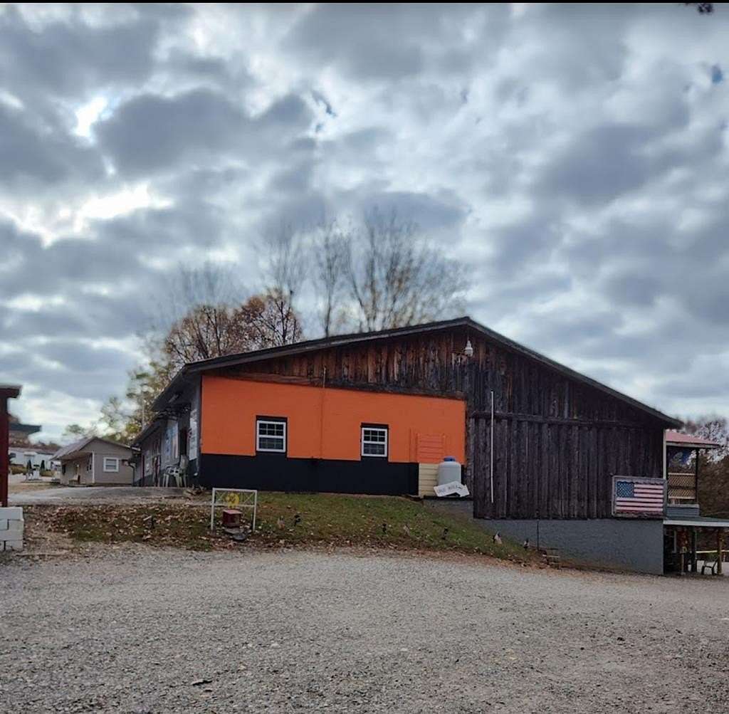 1.6 Acres of Improved Commercial Land for Sale in Young Harris, Georgia