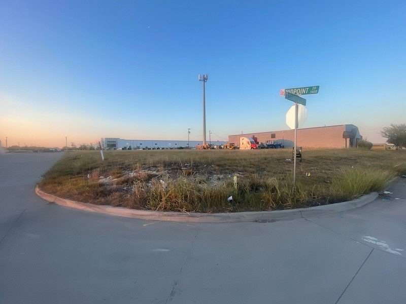 0.86 Acres of Commercial Land for Sale in Lancaster, Texas
