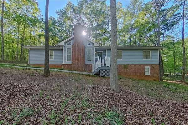 1.6 Acres of Residential Land with Home for Sale in Stockbridge, Georgia