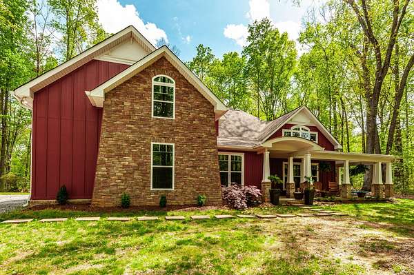 12 Acres of Land with Home for Sale in Portland, Tennessee