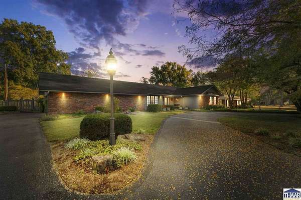 2 Acres of Residential Land with Home for Sale in Terre Haute, Indiana