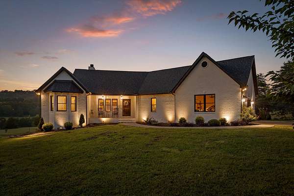 5 Acres of Residential Land with Home for Sale in Riceville, Tennessee