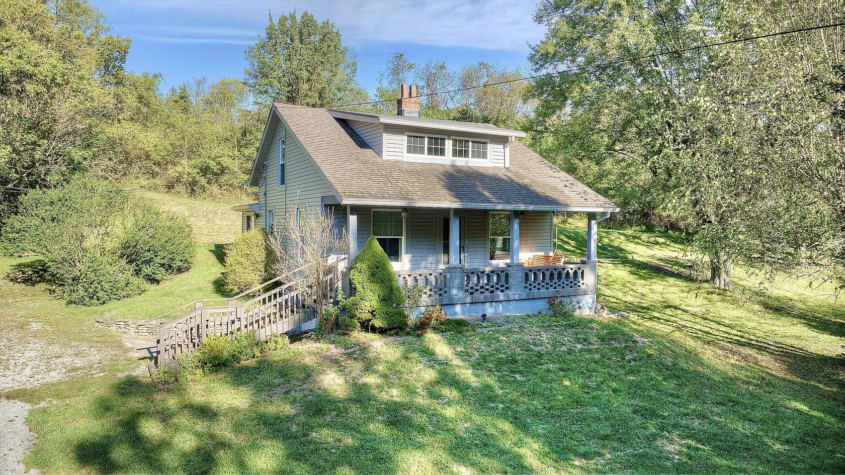 5 Acres of Residential Land with Home for Sale in Independence, Kentucky