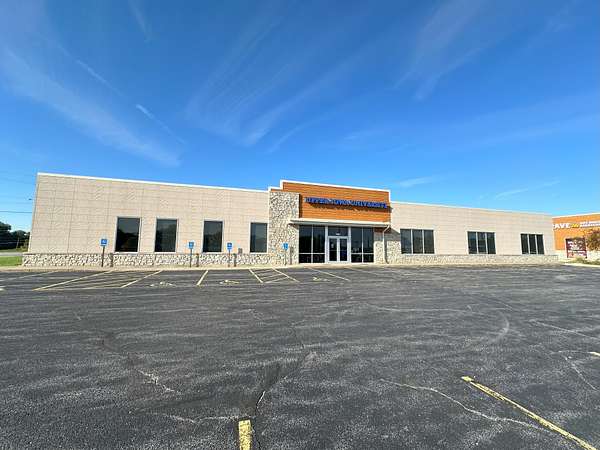 0.25 Acres of Commercial Land for Sale in Bettendorf, Iowa
