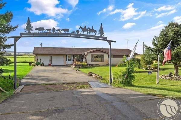 59 Acres of Agricultural Land with Home for Sale in Pompeys Pillar, Montana