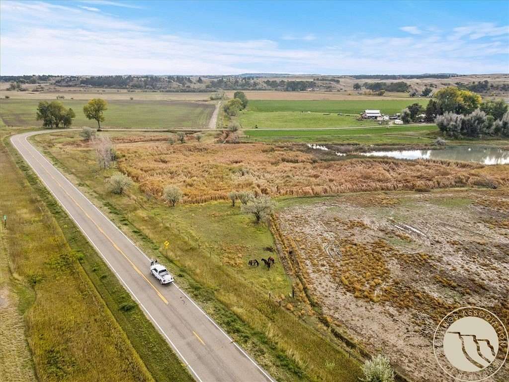 2 Acres of Land for Sale in Pompeys Pillar, Montana