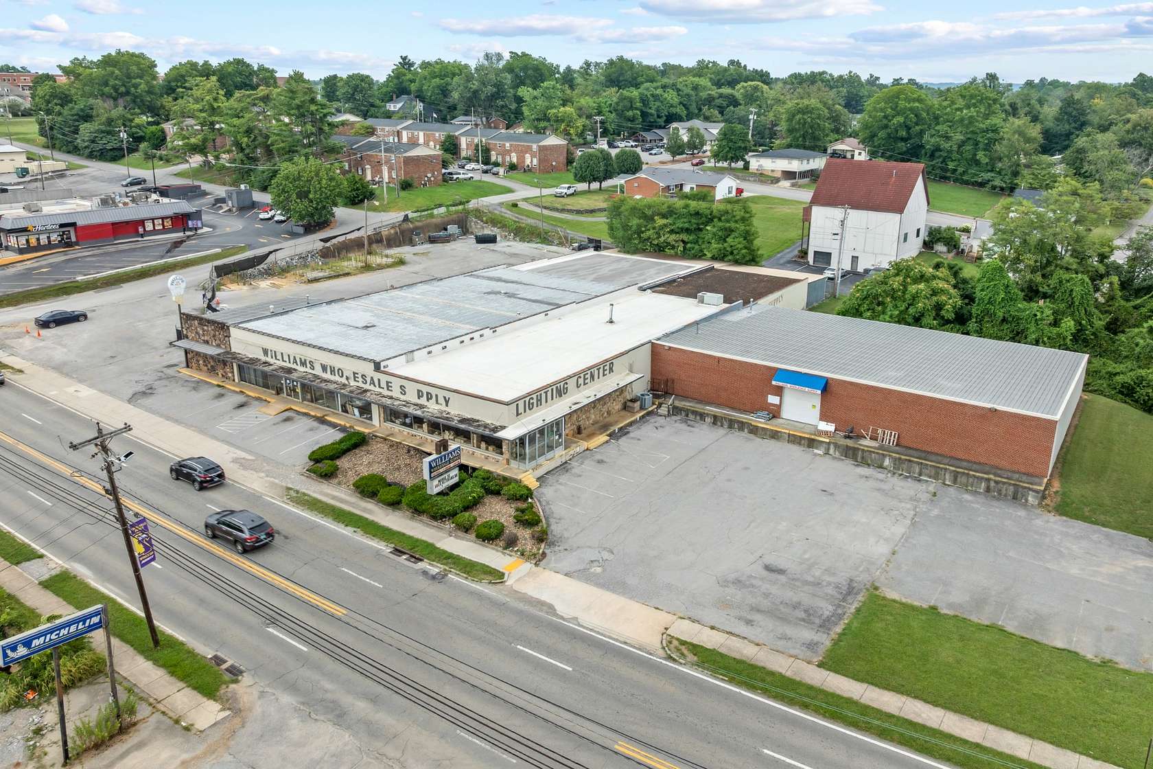 2 Acres of Improved Commercial Land for Sale in Cookeville, Tennessee