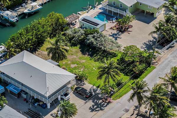 Residential Land for Sale in Lower Matecumbe Key, Florida