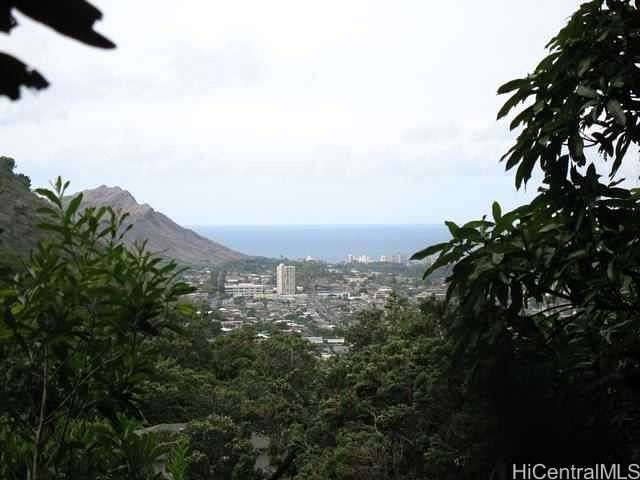 4 Acres of Residential Land for Sale in Honolulu, Hawaii