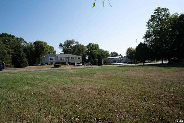 0.24 Acres of Residential Land for Sale in Mapleton, Illinois
