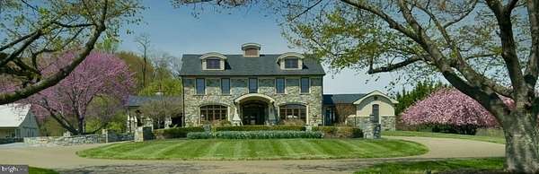 44 Acres of Agricultural Land with Home for Sale in Dickerson, Maryland