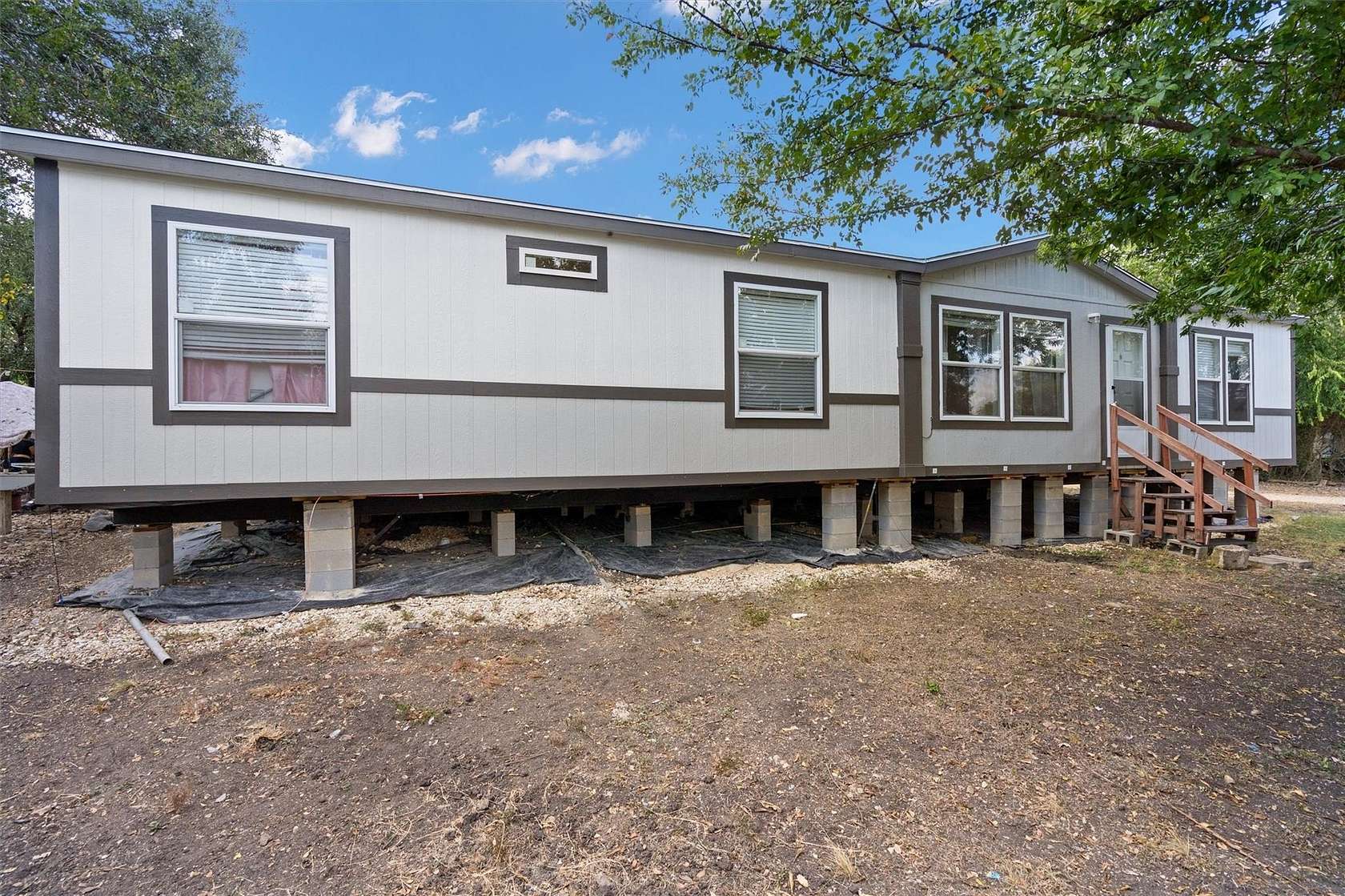 5 Acres of Residential Land with Home for Sale in Bartlett, Texas