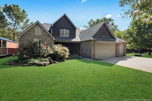 11 Acres of Land with Home for Sale in Broken Arrow, Oklahoma