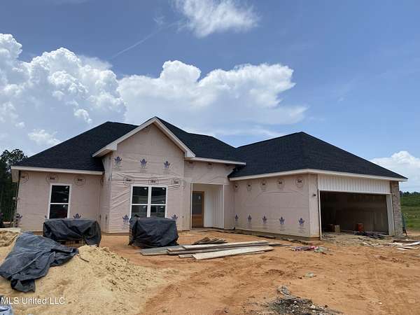 2 Acres of Residential Land with Home for Sale in Walnut Grove, Mississippi