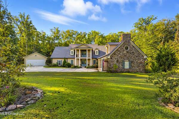 2 Acres of Residential Land with Home for Sale in Brandon, Mississippi