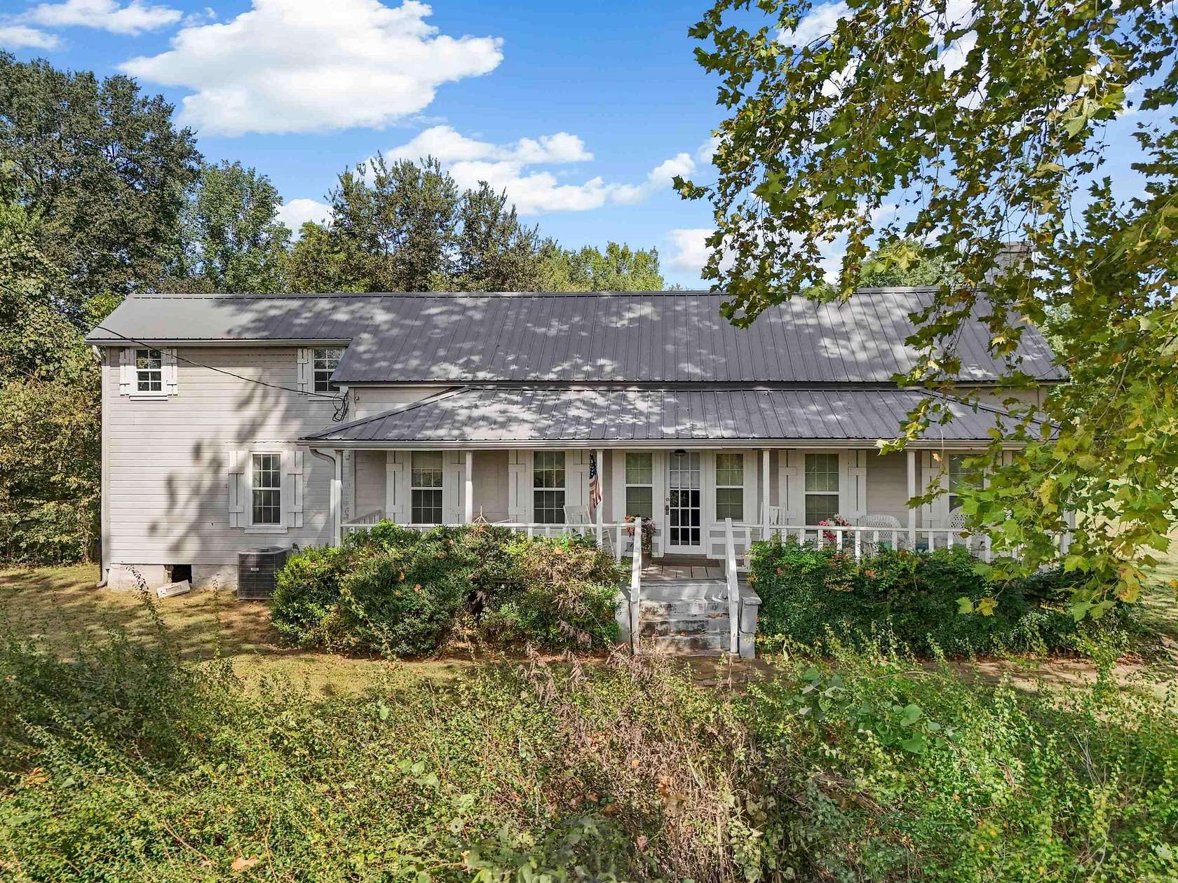 9 Acres of Land with Home for Sale in Delaware, Arkansas