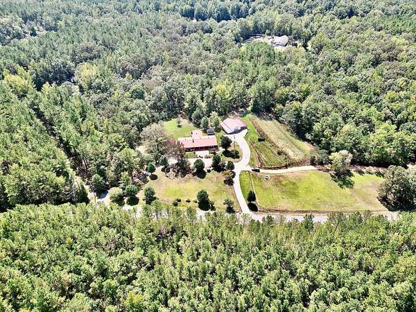 4.36 Acres of Residential Land with Home for Sale in Fayette, Alabama