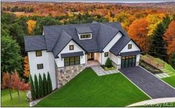 0.33 Acres of Residential Land for Sale in Flower Hill, New York