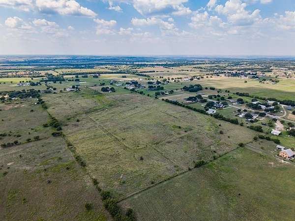 35.5 Acres of Land for Sale in Lorena, Texas