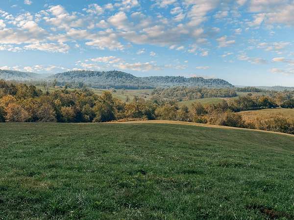 222 Acres of Agricultural Land for Sale in Hustonville, Kentucky