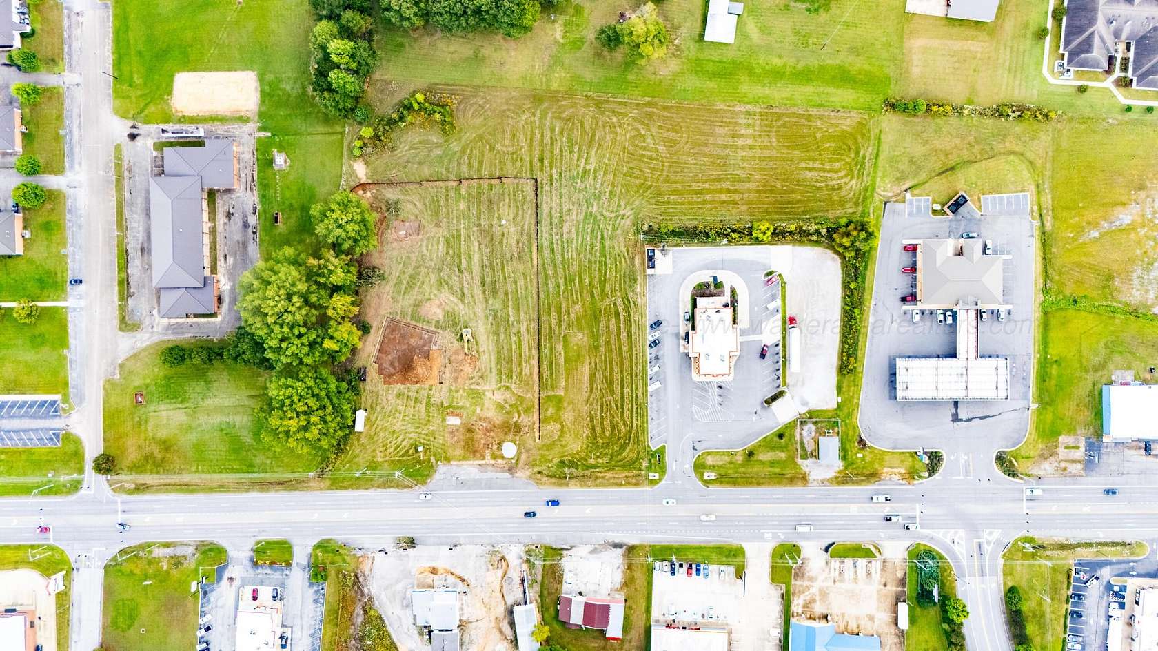 0.89 Acres of Commercial Land for Sale in Hamilton, Alabama