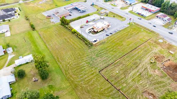 1.7 Acres of Commercial Land for Sale in Hamilton, Alabama